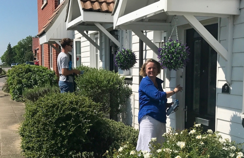 knocking on doors in Beaulieu Park